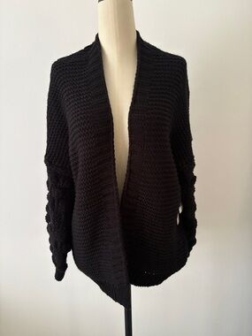 Design Lab small Women's black knit Cardigan